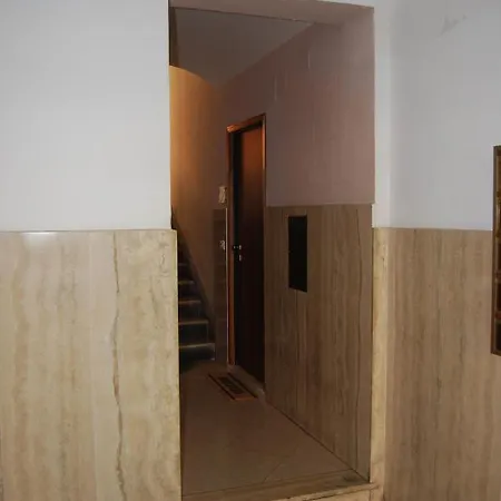 بيت للعطل Cave98